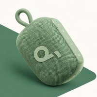 portable-bluetooth-speakers Green portable Bluetooth speaker