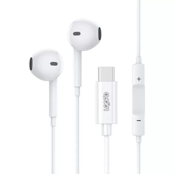 These LOOPD Lite white Type C Earphones have a discreet microphone on the cord to ensures that your voice is heard loud and clear.