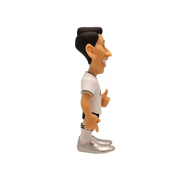 Alternate side view of the Son Heung-Min MINIX Figurine, offering a different angle of this energetic footballer.