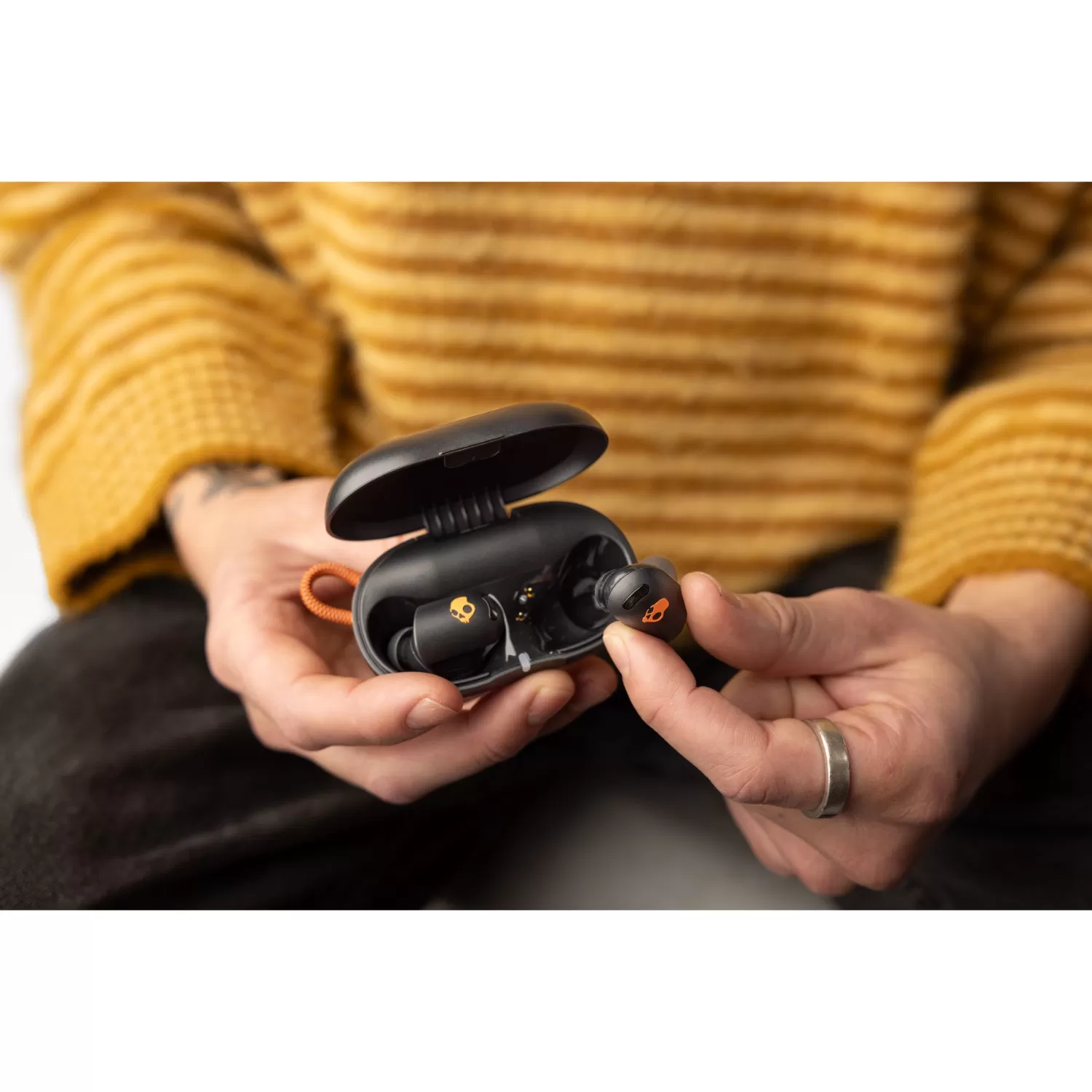 Skullcandy Sesh ANC Noise Cancelling True Wireless Earbuds – Black - Image 4