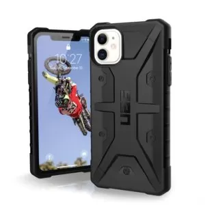 The UAG pathfinder cell phone case is the lightest case that UAG makes.