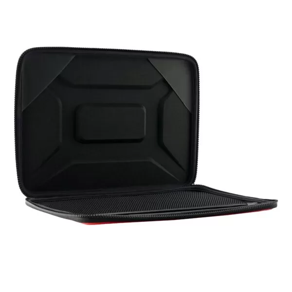 Magma UAG Medium Laptop Sleeve 13 inch - Image 4