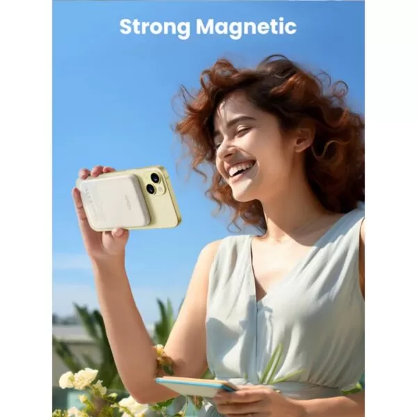 UGREEN Wireless Power Bank 5000mAh - 15W Magnetic - White - Image 6