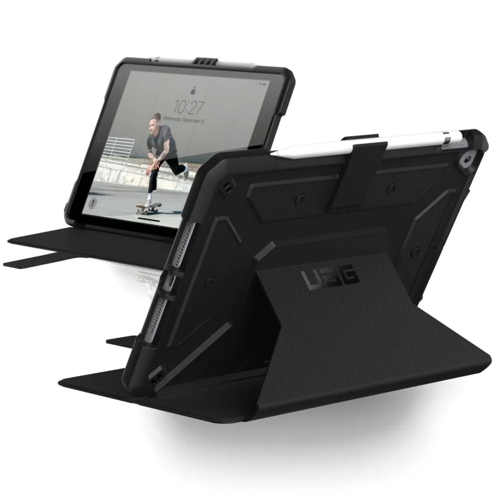 UAG Metropolis Tablet Case for the Apple iPad 10.2 (2021) / iPad 10.2 (2020) / iPad 10.2 (2019) Black