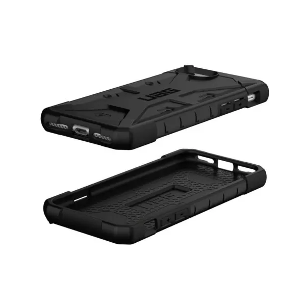 UAG Pathfinder Cell Phone Cover for the Apple iPhone SE (2022/2020) / iPhone 8 / iPhone 7 Black
